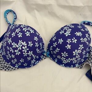 Victoria's Secret Blue and White Bra